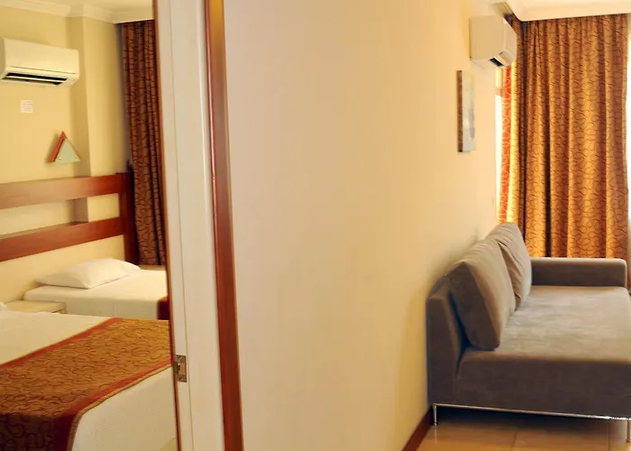 Aparthotel Fougere 3*